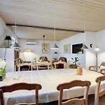 Gorgeous In Ringkobing With Wifi Hébergement de vacances