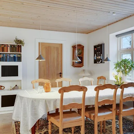 3 Bedroom Awesome In Ringkobing