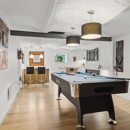 3 Bedroom Gorgeous In Lem St Дом отдыха *